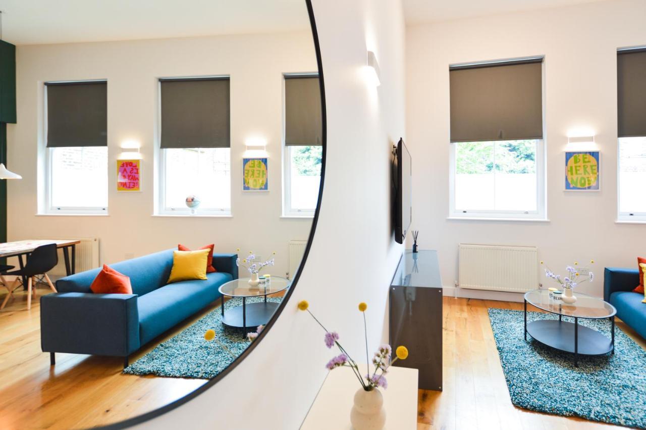 Spacious West Hampstead Apartment With Mezzanine Bedroom By Concept Apartments Londen Buitenkant foto