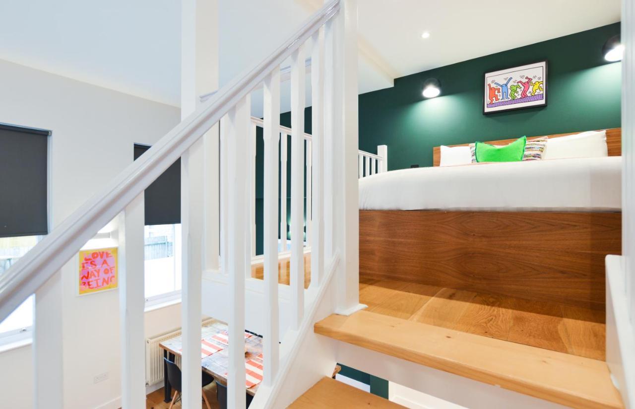 Spacious West Hampstead Apartment With Mezzanine Bedroom By Concept Apartments Londen Buitenkant foto