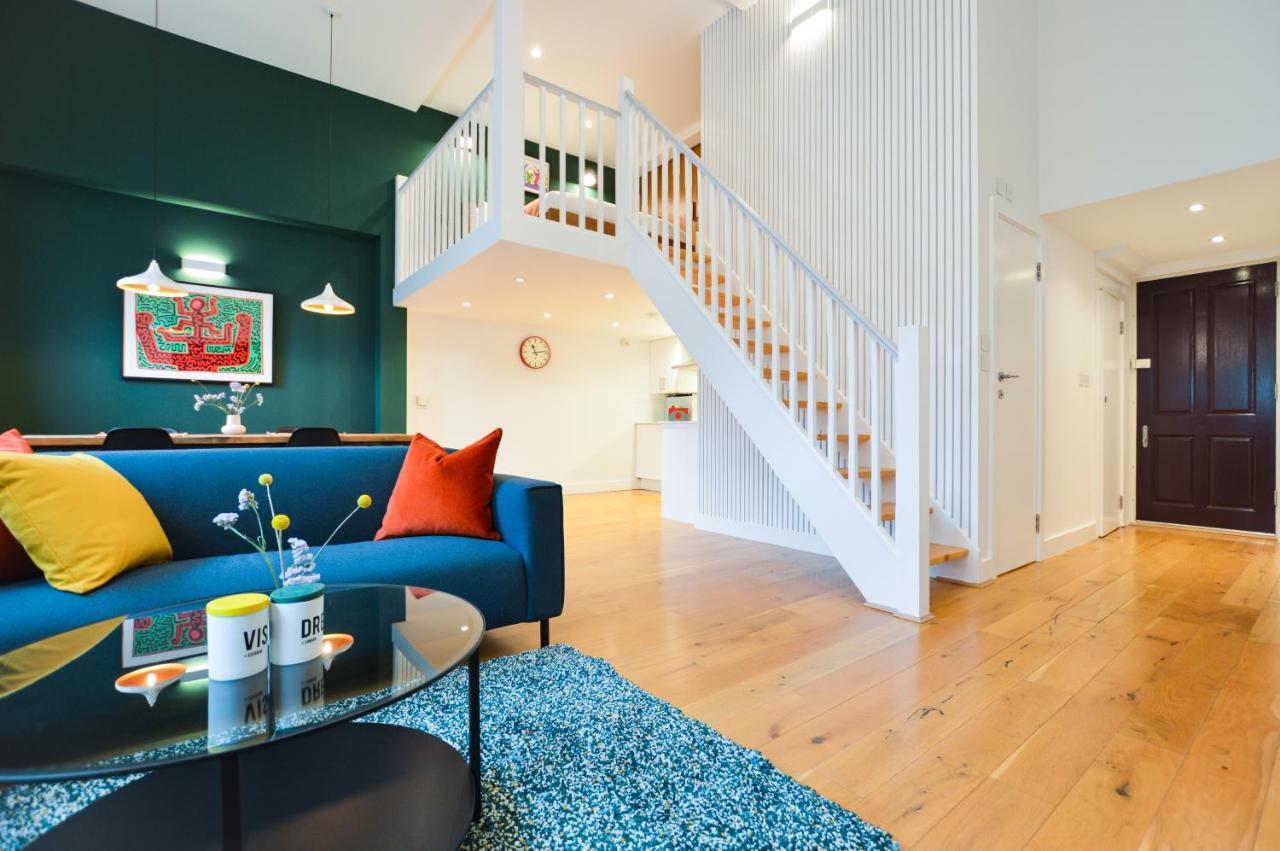 Spacious West Hampstead Apartment With Mezzanine Bedroom By Concept Apartments Londen Buitenkant foto