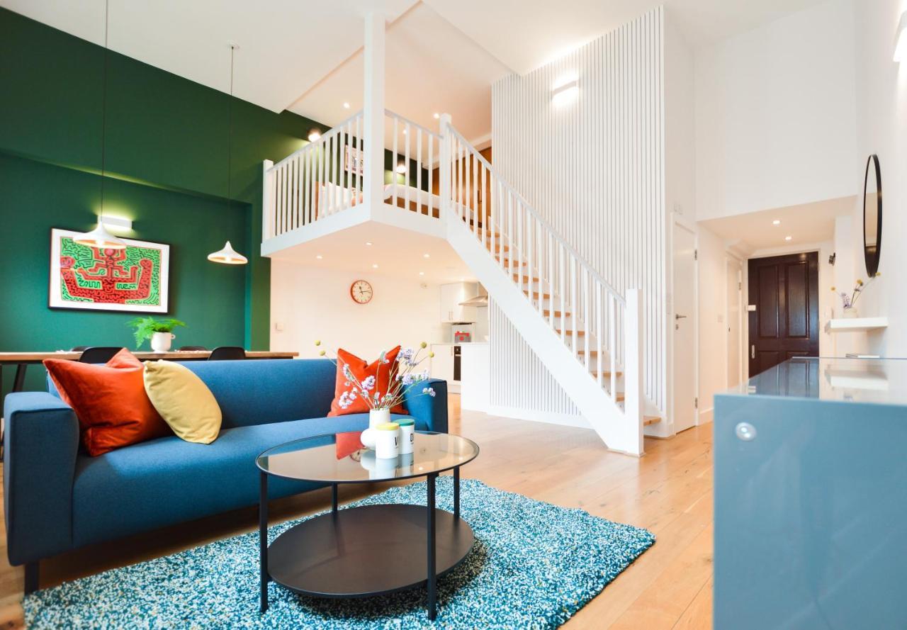 Spacious West Hampstead Apartment With Mezzanine Bedroom By Concept Apartments Londen Buitenkant foto